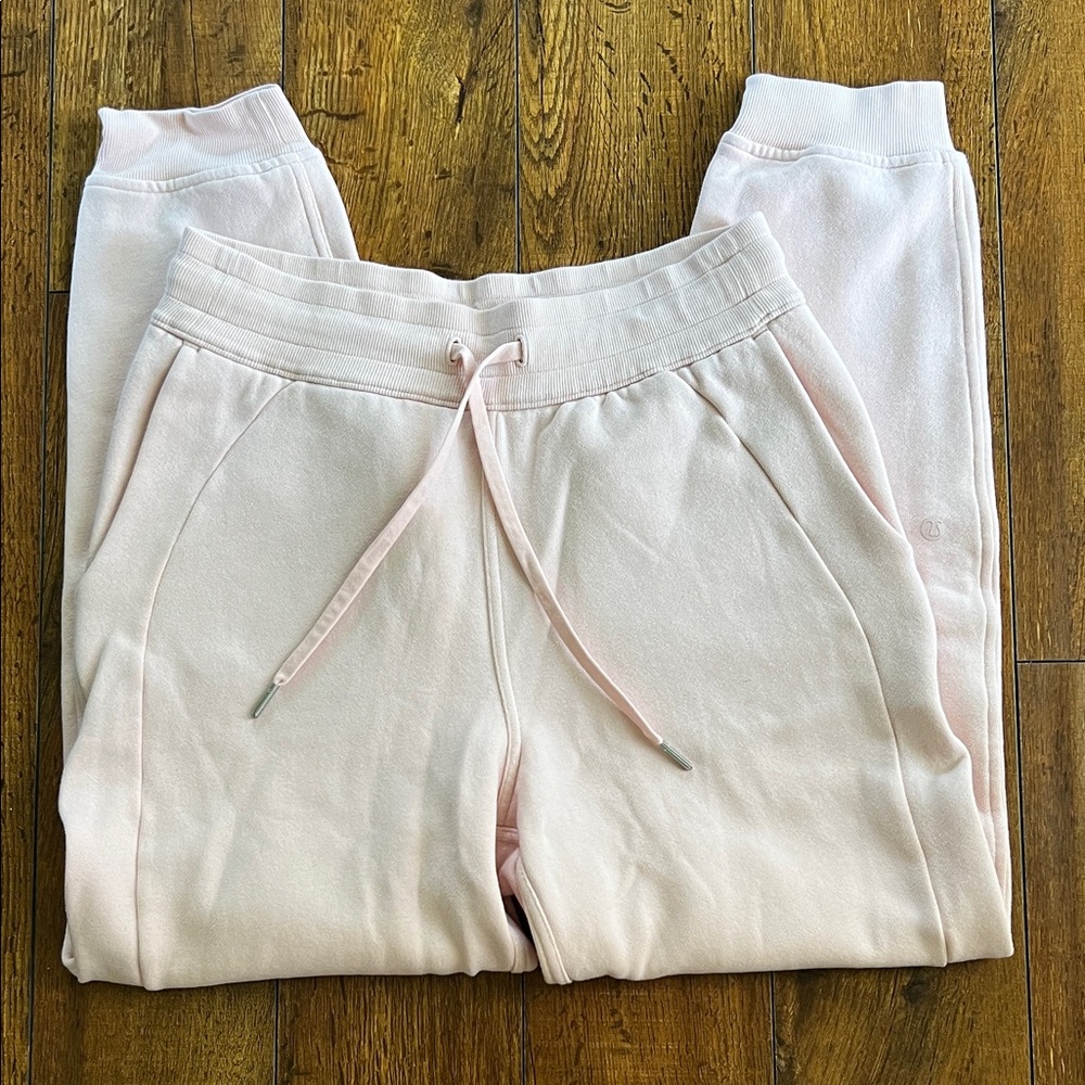 Lululemon pink Sweat Jogger - Picture 2 of 5